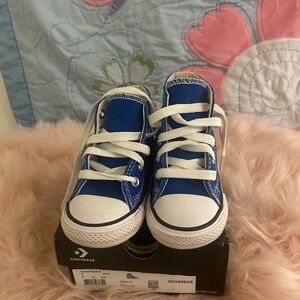 Converse Blue and White Chuck Taylor Sneakers